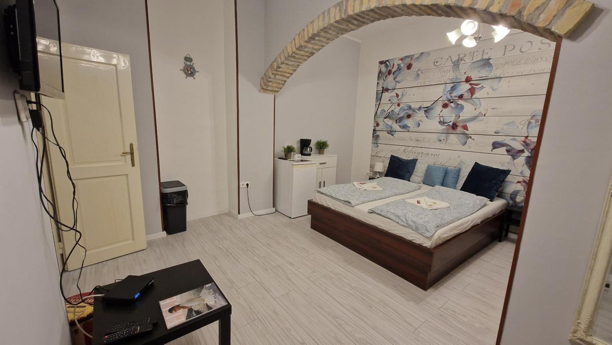 Spring Roses Downtown Boutique Hotel بودابست المظهر الخارجي الصورة